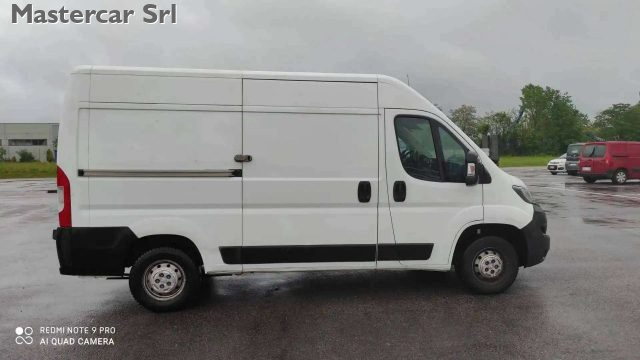 PEUGEOT Boxer usata, con Boardcomputer