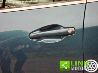PEUGEOT 2008 usata, con Sedile posteriore sdoppiato
