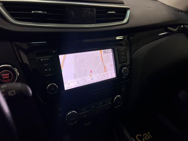 NISSAN Qashqai usata, con Touch screen
