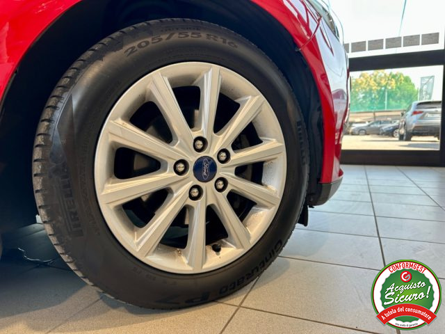 FORD Focus usata, con Alzacristalli elettrici