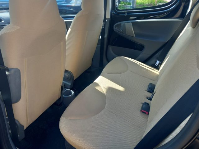 PEUGEOT 107 usata 12