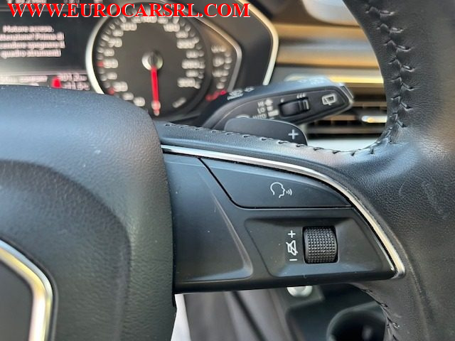 AUDI A4 usata, con Fari LED