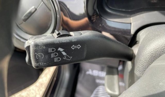 VOLKSWAGEN up! usata, con Chiusura centralizzata