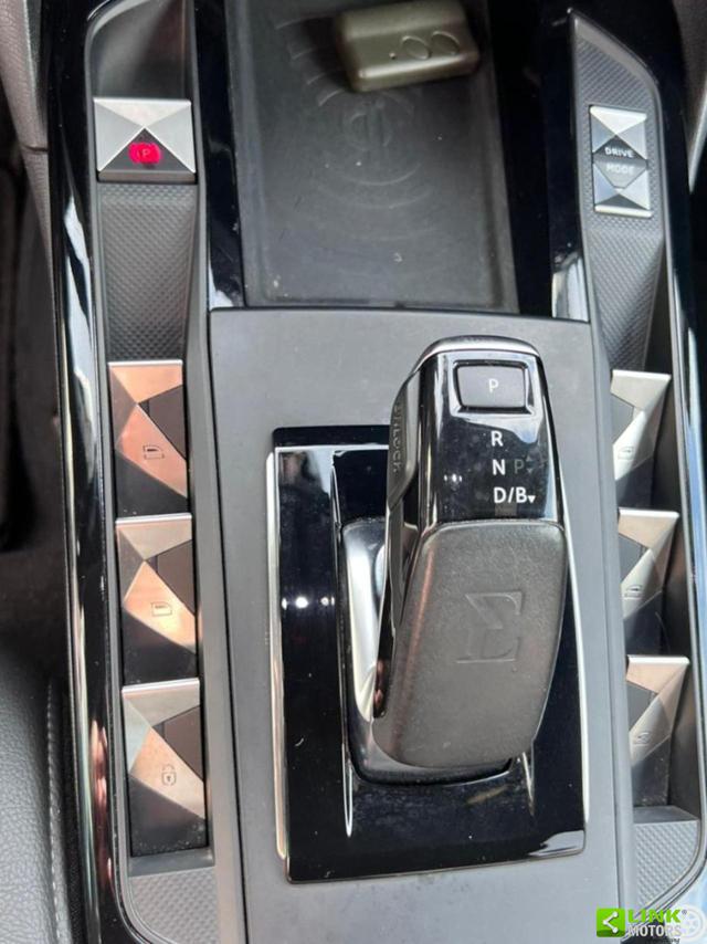 DS AUTOMOBILES DS 3 Crossback usata, con Climatizzatore