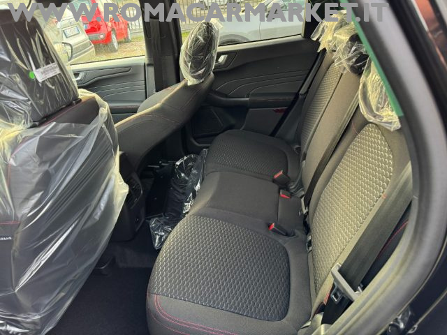 FORD Kuga usata, con Bracciolo