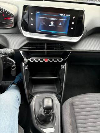 PEUGEOT 2008 usata, con Controllo trazione