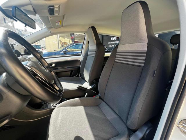 VOLKSWAGEN up! usata, con Climatizzatore