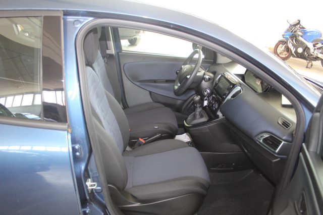 LANCIA Ypsilon usata, con Chiusura centralizzata
