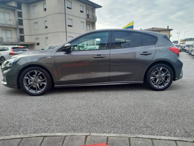 FORD Focus usata, con Boardcomputer