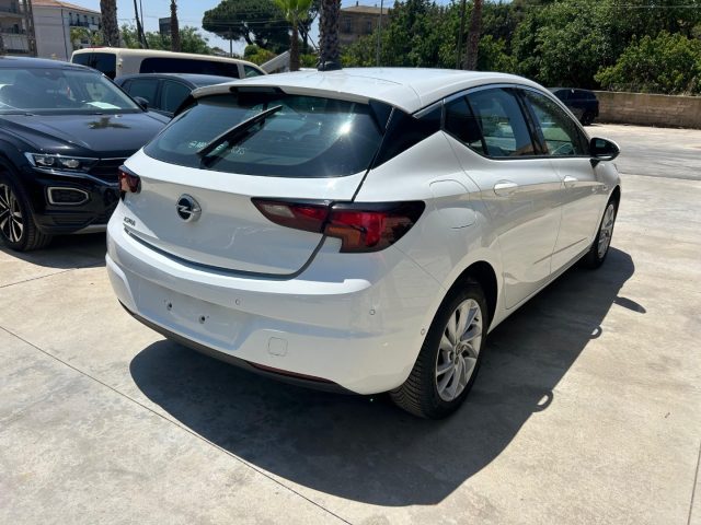OPEL Astra usata, con Autoradio