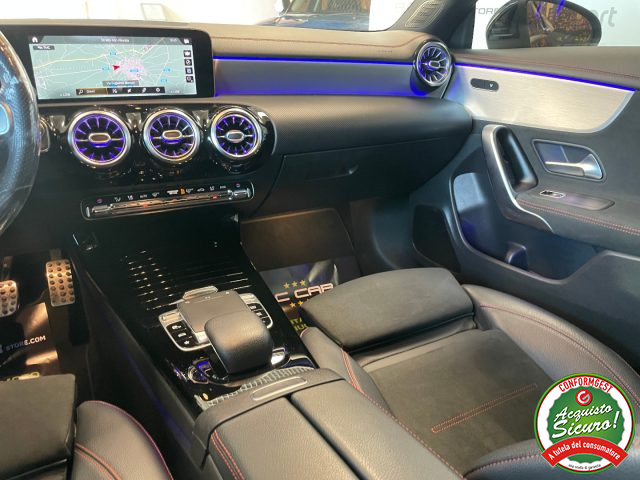 MERCEDES-BENZ CLA 200 usata, con Park Distance Control