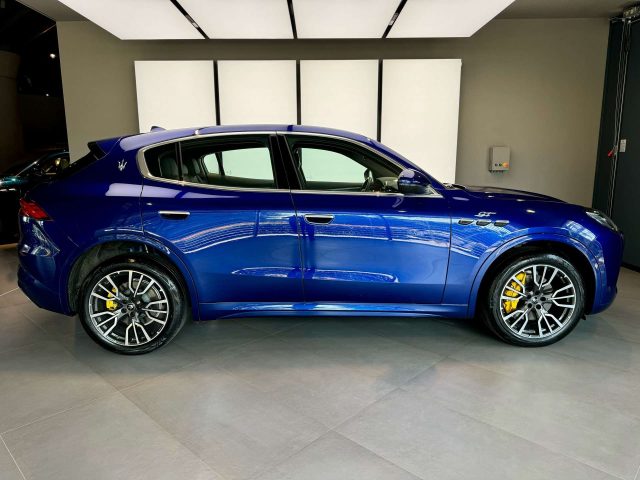 MASERATI Grecale usata, con Autoradio