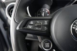 ALFA ROMEO Stelvio usata, con Regolazione elettrica sedili