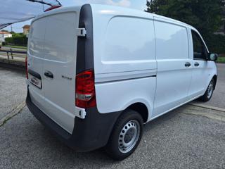 MERCEDES-BENZ Vito usata 11