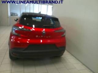 RENAULT Captur usata, con Autoradio