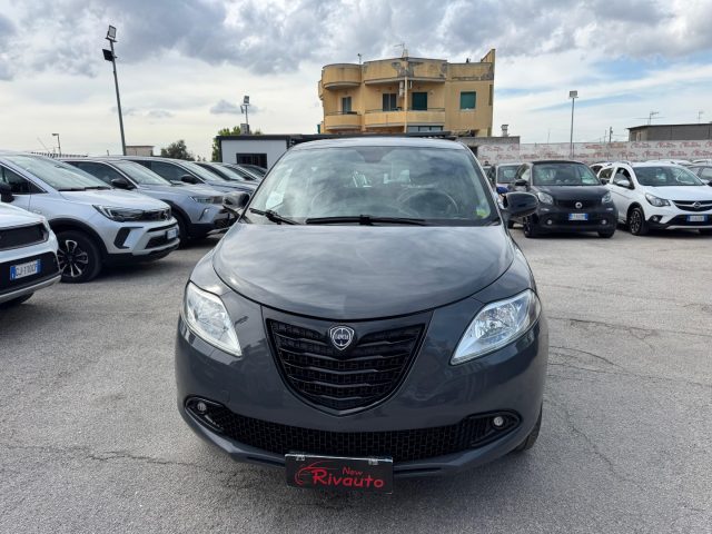 LANCIA Ypsilon usata, con ABS