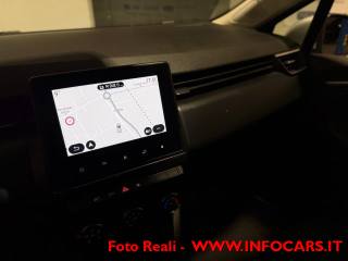 RENAULT Clio usata, con Touch screen