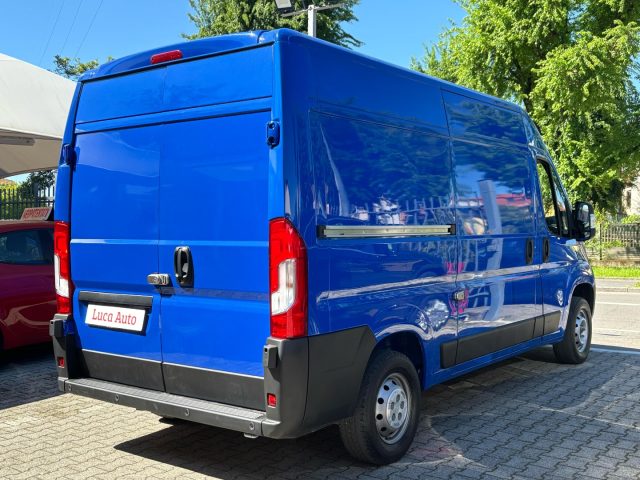 OPEL Movano usata, con Autoradio