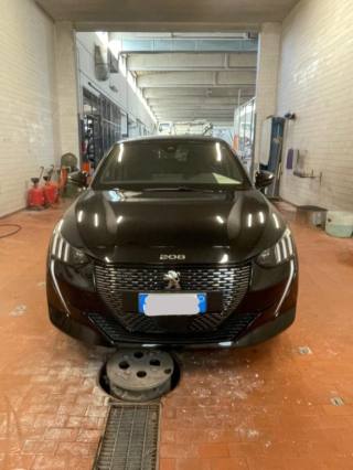 PEUGEOT 208 usata, con Interni in pelle