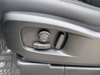 LAND ROVER Defender usata, con Fari LED