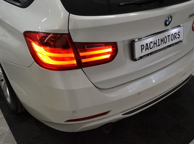 BMW 320 usata, con Volante in pelle