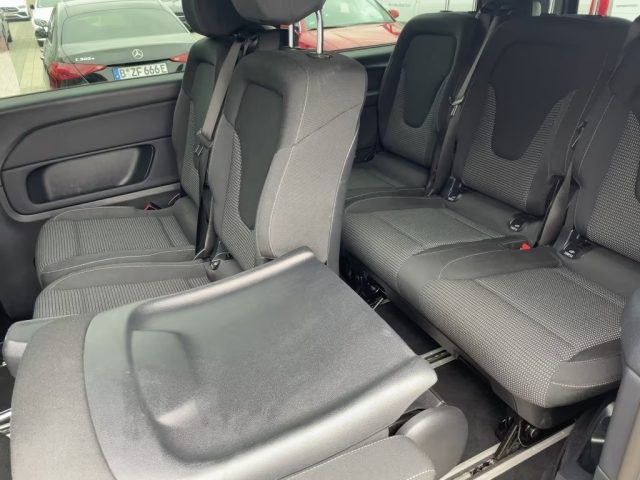 MERCEDES-BENZ V 300 usata, con Controllo automatico clima