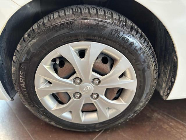 HYUNDAI i10 usata, con Servosterzo
