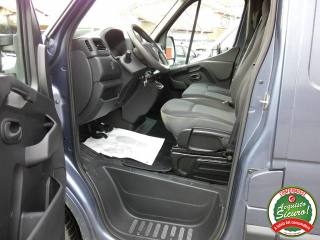 RENAULT Master usata, con Bracciolo