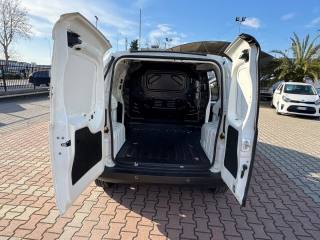 FIAT Fiorino usata, con USB