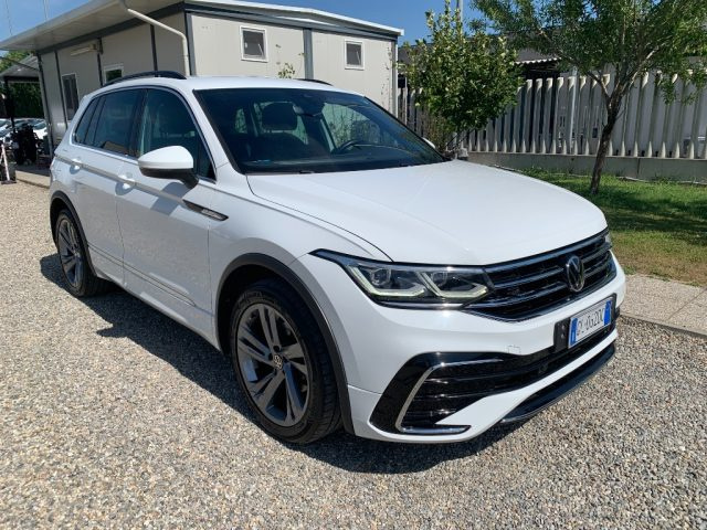 VOLKSWAGEN Tiguan usata, con Airbag laterali