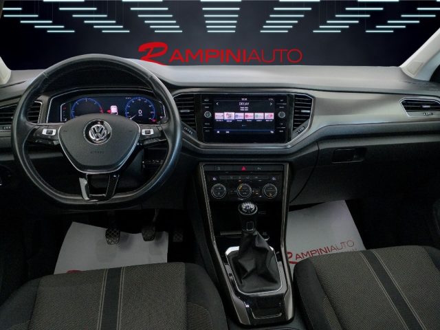 VOLKSWAGEN T-Roc usata 11