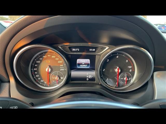 MERCEDES-BENZ GLA 200 usata 7