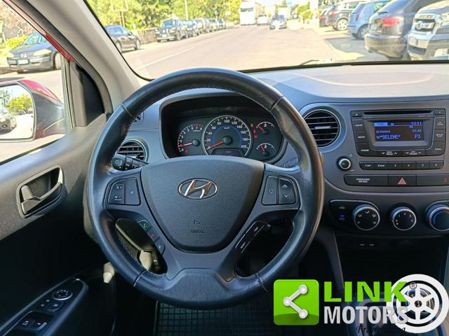 HYUNDAI i10 usata, con Sedile posteriore sdoppiato