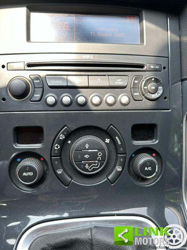 PEUGEOT 3008 usata, con Fendinebbia
