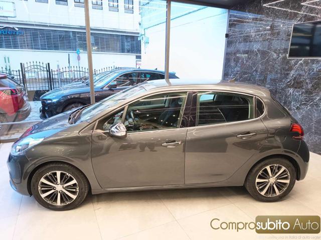 PEUGEOT 208 usata, con Chiusura centralizzata