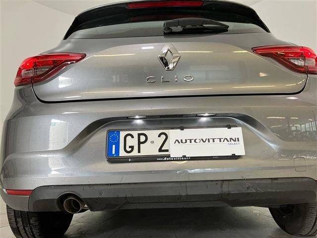 RENAULT Clio usata 19