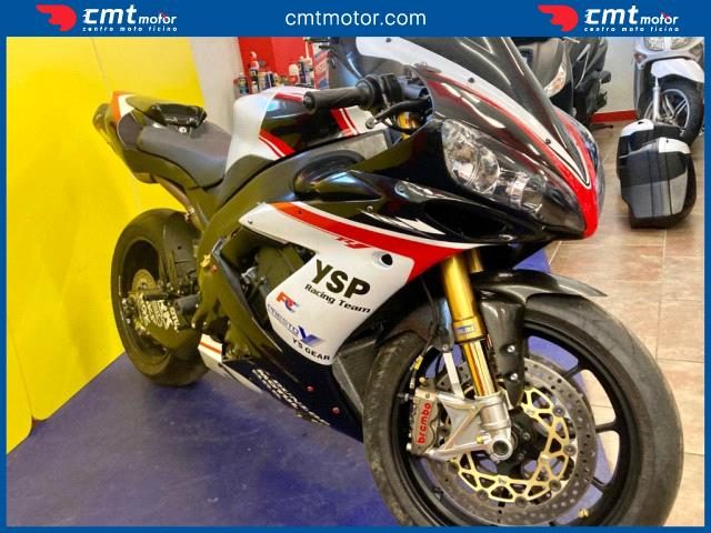 YAMAHA YZF R1 usata 14