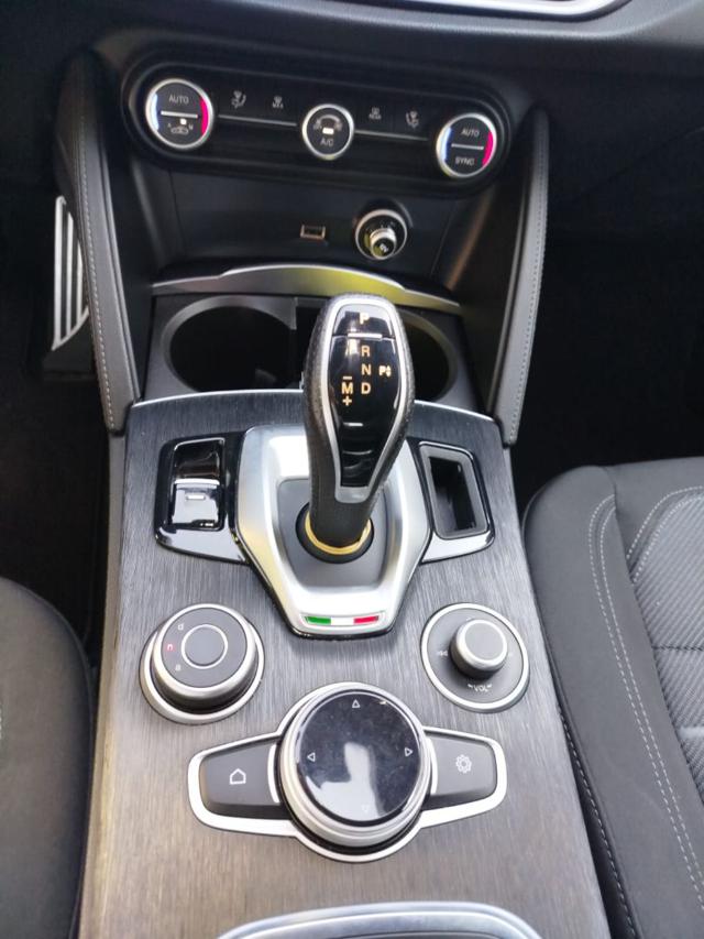 ALFA ROMEO Stelvio usata, con Chiusura centralizzata
