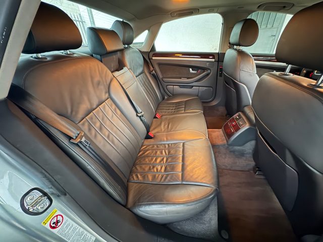 AUDI A8 usata, con Cronologia tagliandi