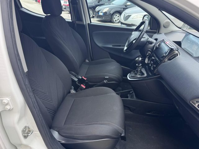 LANCIA Ypsilon usata, con Immobilizzatore elettronico