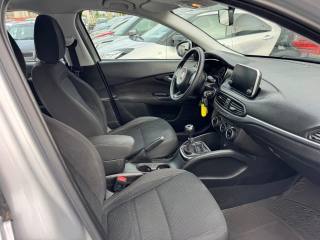 FIAT Tipo usata, con Controllo automatico clima