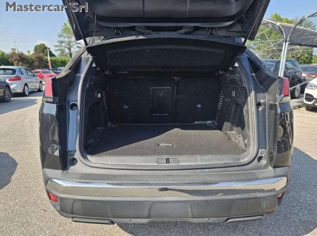 PEUGEOT 3008 usata, con Fendinebbia