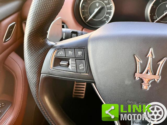 MASERATI Levante usata, con Park Distance Control