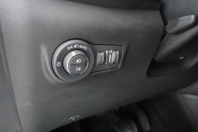 JEEP Compass usata, con USB