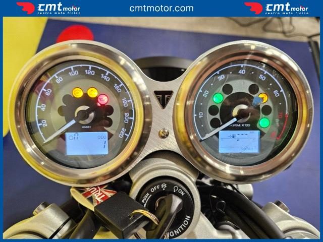 TRIUMPH Speed Twin usata 8