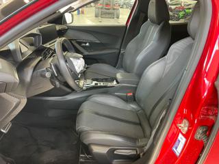 PEUGEOT 2008 usata, con Cruise Control