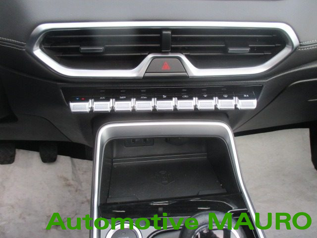 EMC Sei usata, con Fari LED