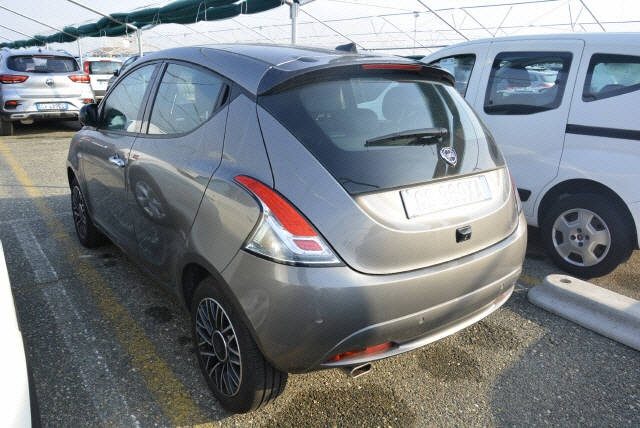 LANCIA Ypsilon usata, con Airbag Passeggero