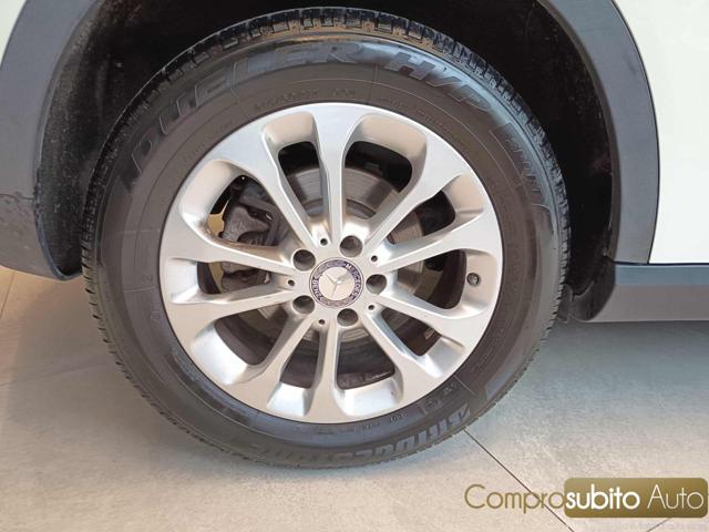 MERCEDES-BENZ GLA 200 usata 40