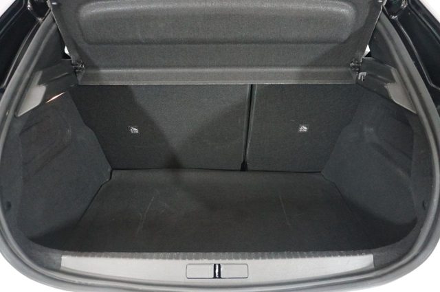 OPEL Corsa usata, con Cruise Control